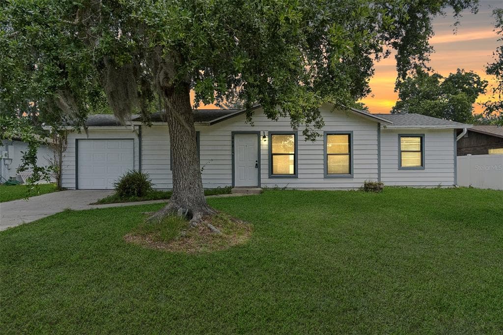 648 FLORIDIAN DRIVE, KISSIMMEE, FL 34758