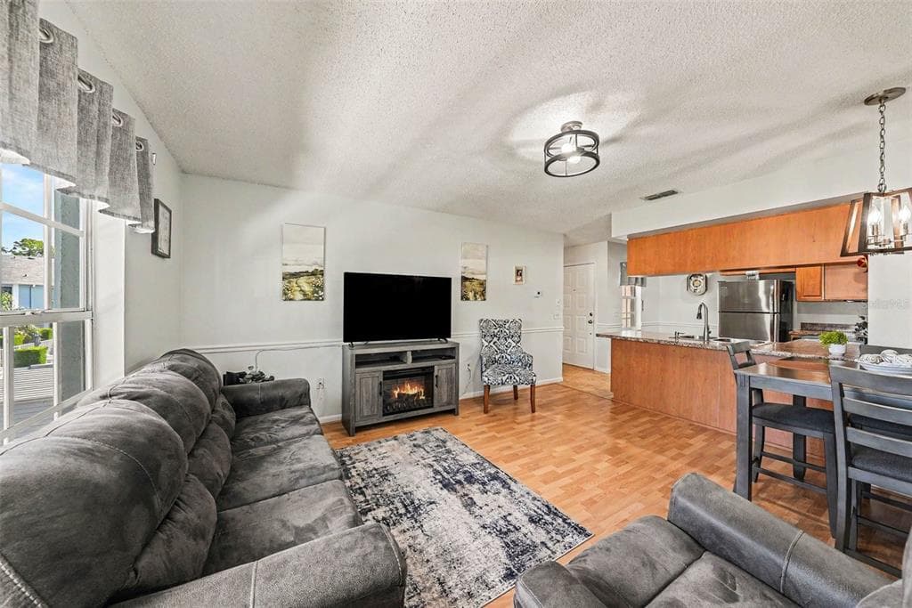 12049 HOOSIER COURT # 203, HUDSON, FL 34667 — zdjęcie 5