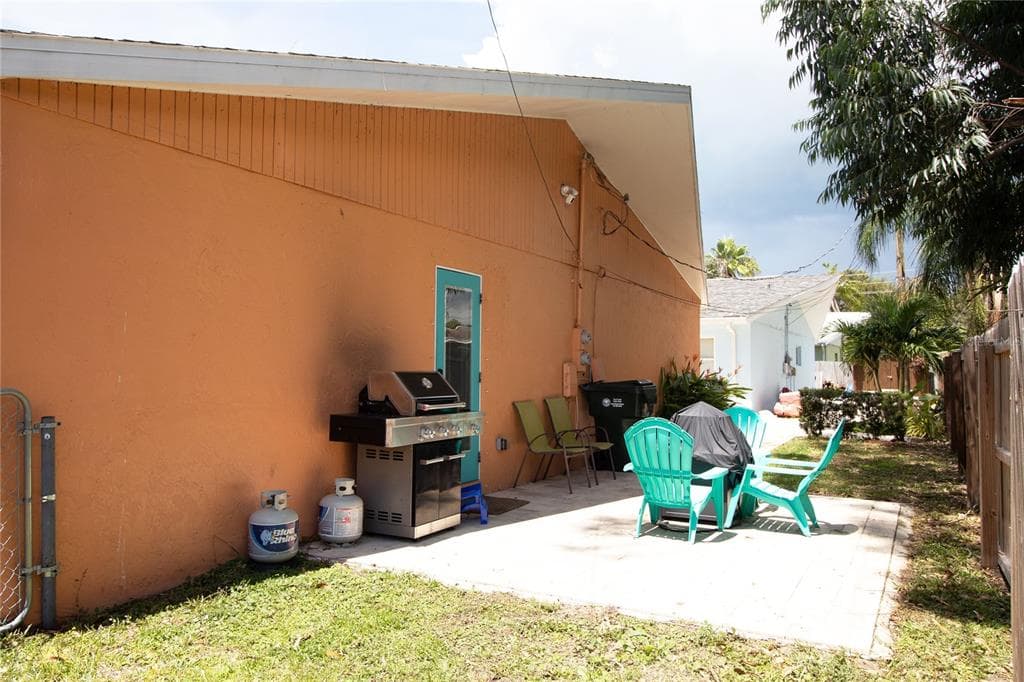 1635 GLADYS STREET # 2, LARGO, FL 33774 — zdjęcie 4