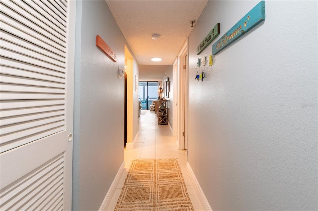 17900 GULF BOULEVARD # 11C, REDINGTON SHORES, FL 33708 — zdjęcie 4