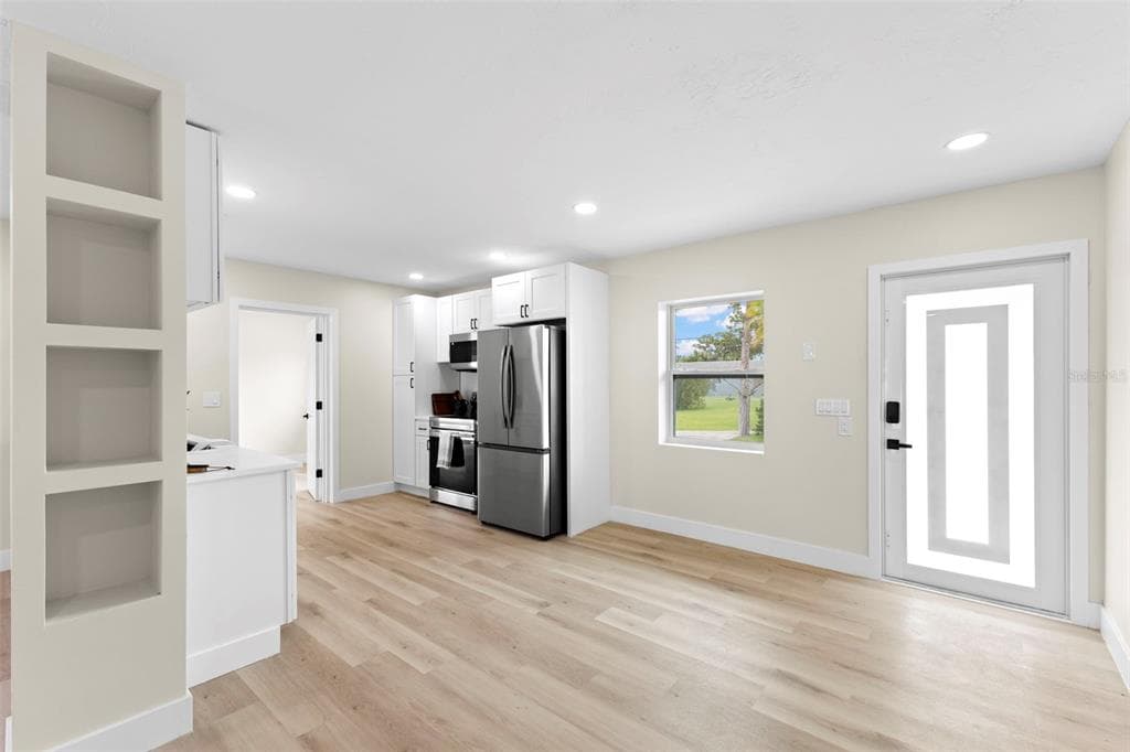 4430 CARSON STREET NE, ST PETERSBURG, FL 33703 — zdjęcie 5