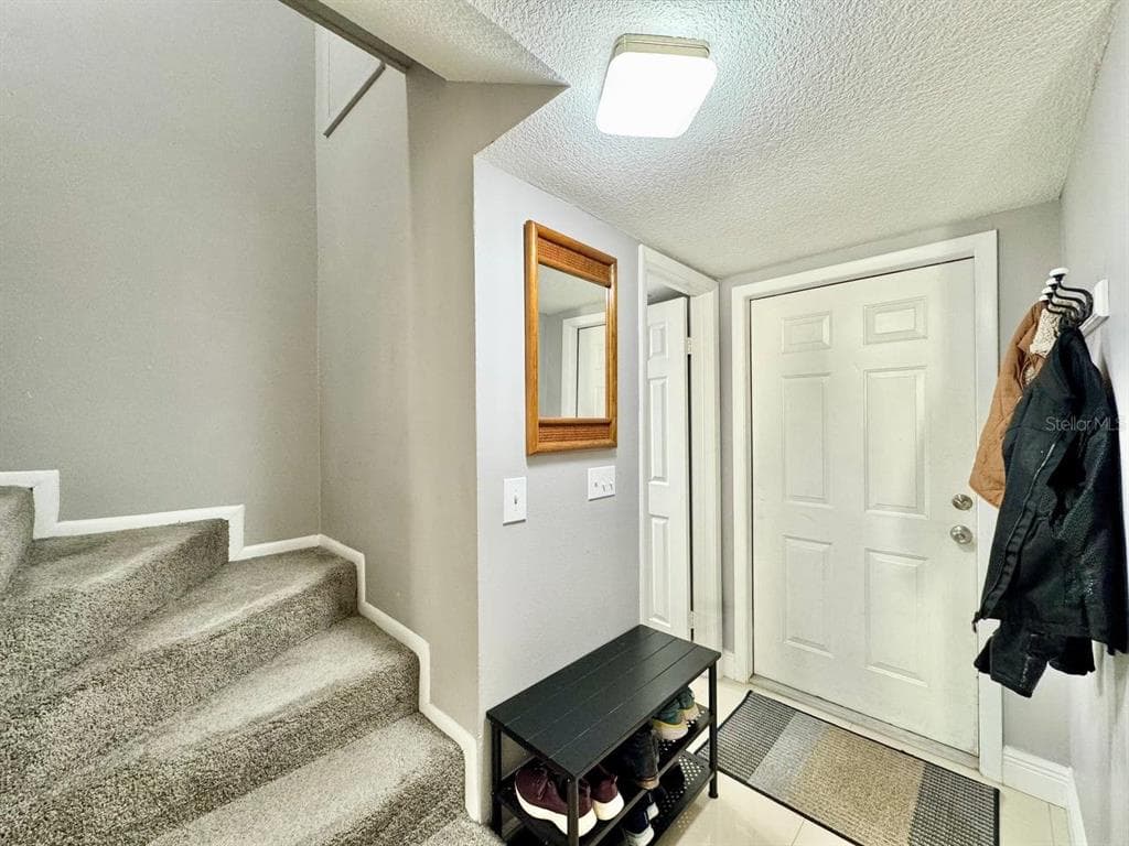 5216 TENNIS COURT CIRCLE # 5216, TAMPA, FL 33617 — zdjęcie 4