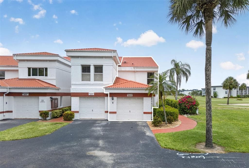 1990 LEISURE DRIVE # 3, FORT MYERS, FL 33907 — zdjęcie 3