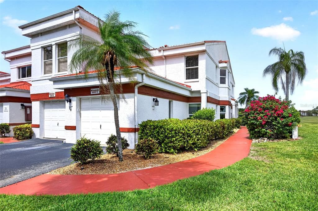 1990 LEISURE DRIVE # 3, FORT MYERS, FL 33907