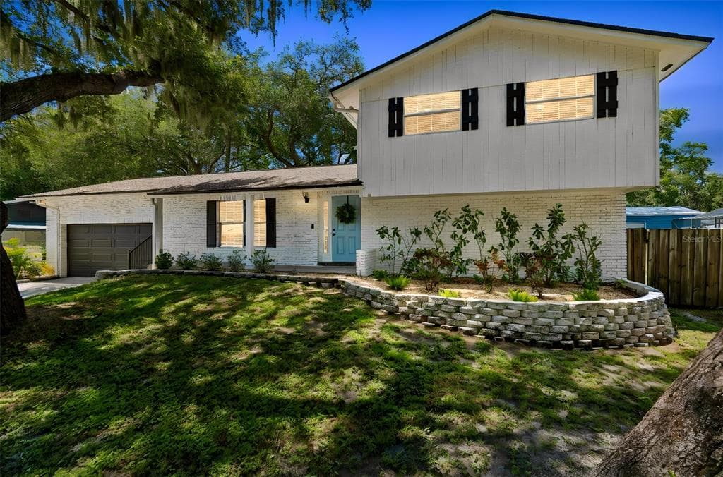 114 WINDY CIRCLE, BRANDON, FL 33511