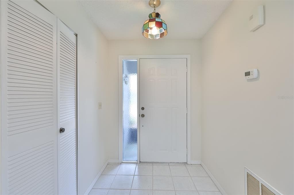 1616 LAYTON COURT, SUN CITY CENTER, FL 33573 — zdjęcie 3