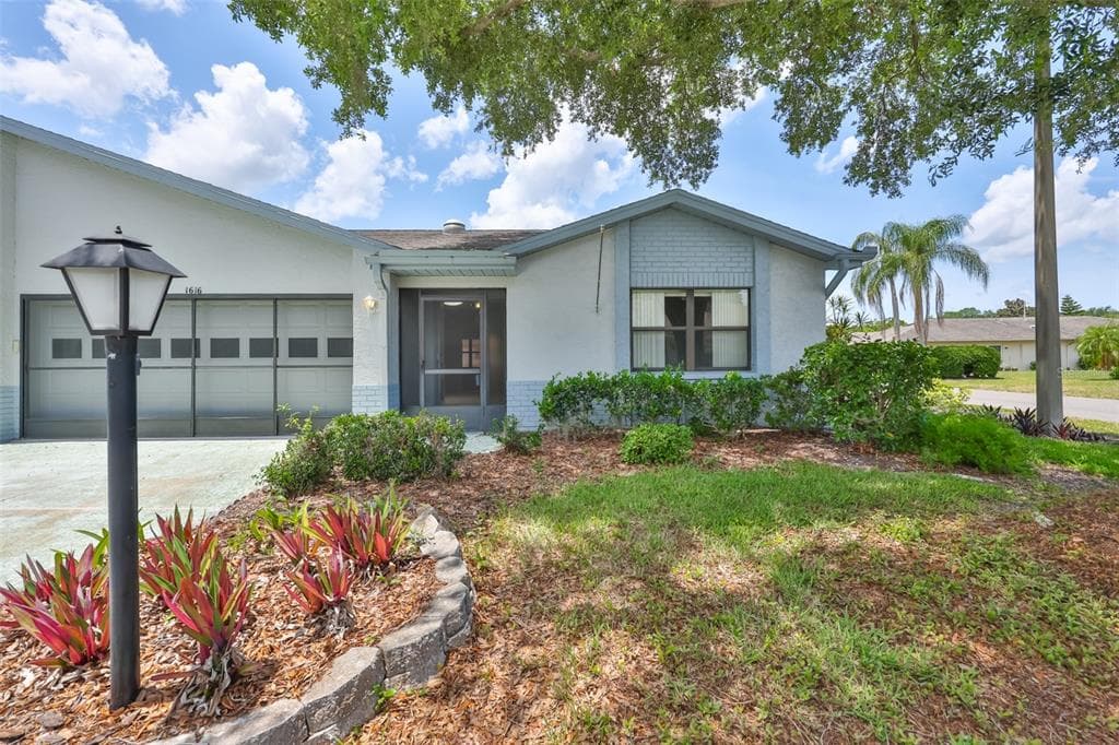 1616 LAYTON COURT, SUN CITY CENTER, FL 33573