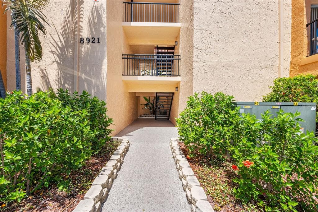 8921 BLIND PASS ROAD # 141, ST PETE BEACH, FL 33706 — zdjęcie 2