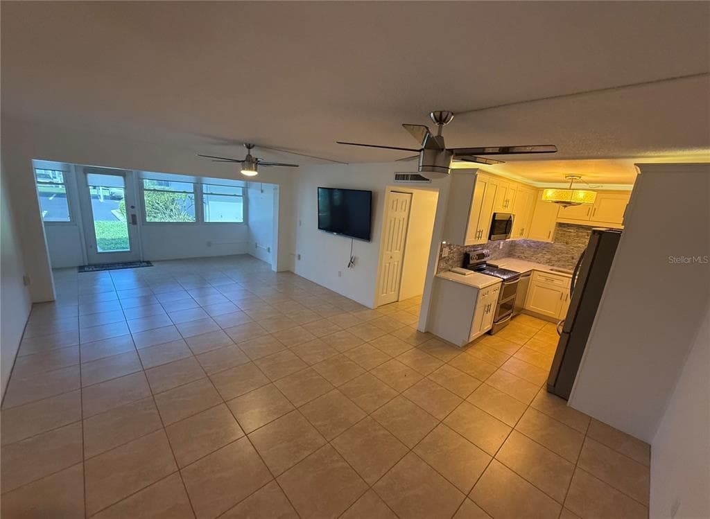 21300 BRINSON AVENUE # 101, PORT CHARLOTTE, FL 33952 — zdjęcie 5