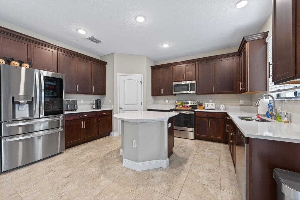 12636 SOURWOOD WAY, NEW PORT RICHEY, FL 34654 — zdjęcie 3