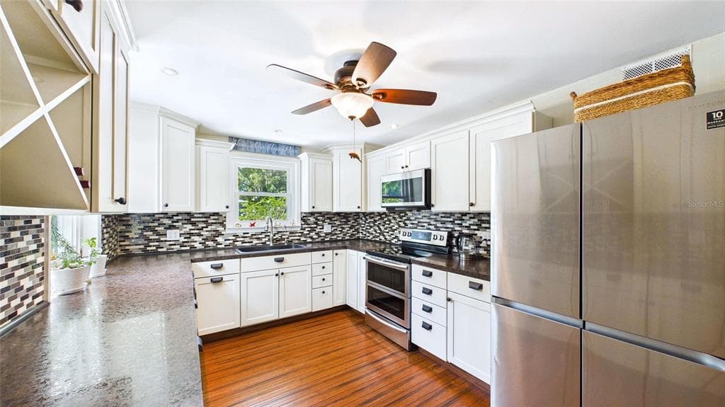 5005 24TH AVENUE S, GULFPORT, FL 33707 — zdjęcie 4
