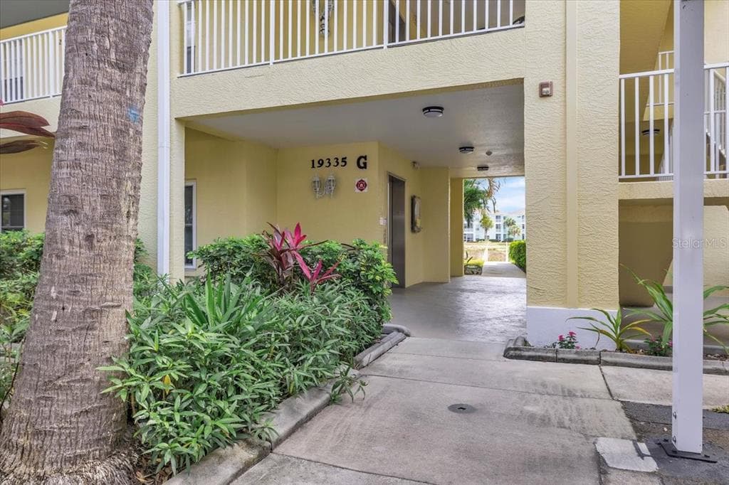 19335 WATER OAK DRIVE # 301, PORT CHARLOTTE, FL 33948 — zdjęcie 3