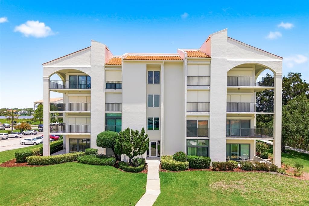 125 MARINER DRIVE # 125, TARPON SPRINGS, FL 34689 — zdjęcie 2