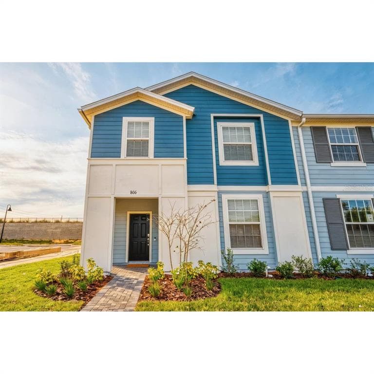 806 PARADISE DRIVE, DAVENPORT, FL 33897