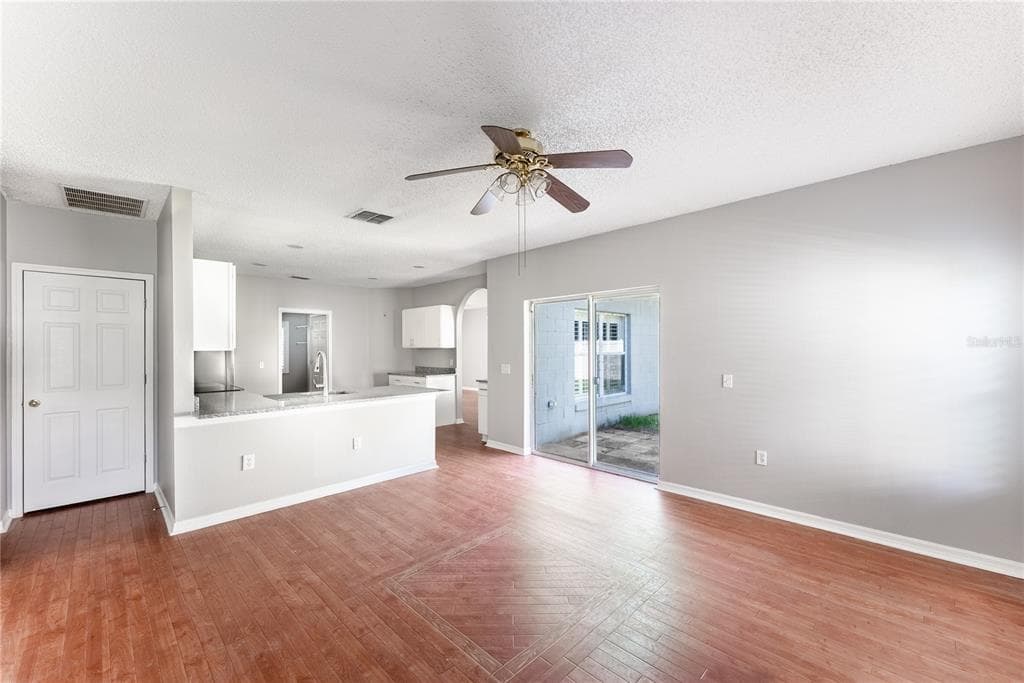 234 BALBOA DRIVE, KISSIMMEE, FL 34758 — zdjęcie 4