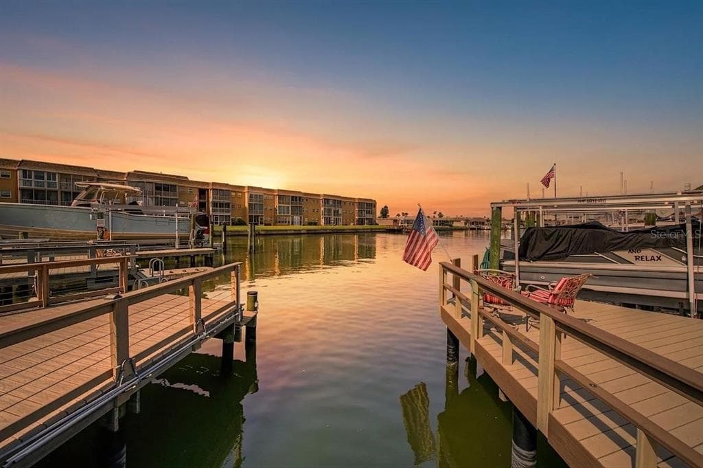 144 BOCA CIEGA POINT BOULEVARD N, ST PETERSBURG, FL 33708 — zdjęcie 2