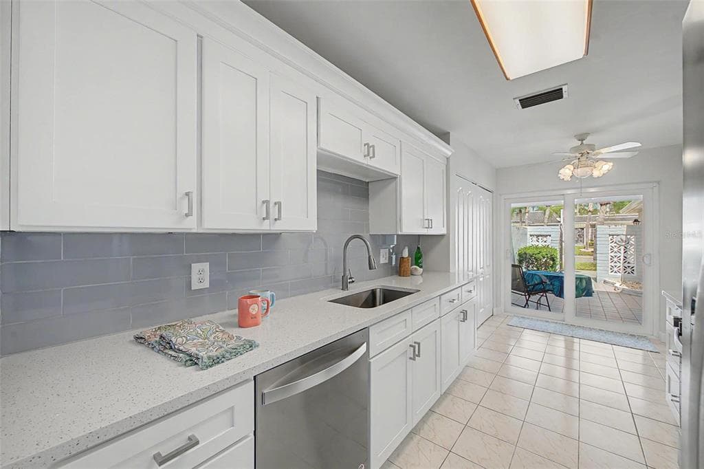 144 BOCA CIEGA POINT BOULEVARD N, ST PETERSBURG, FL 33708 — zdjęcie 5