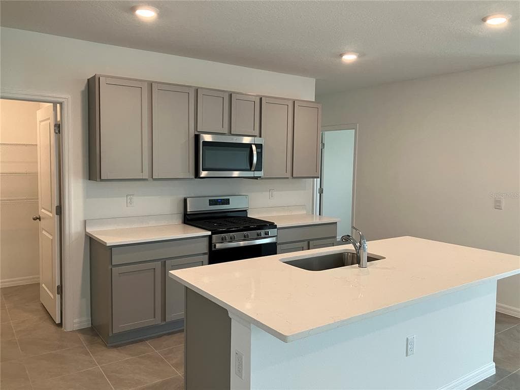 35694 KINSEY POINT, ZEPHYRHILLS, FL 33541 — zdjęcie 5
