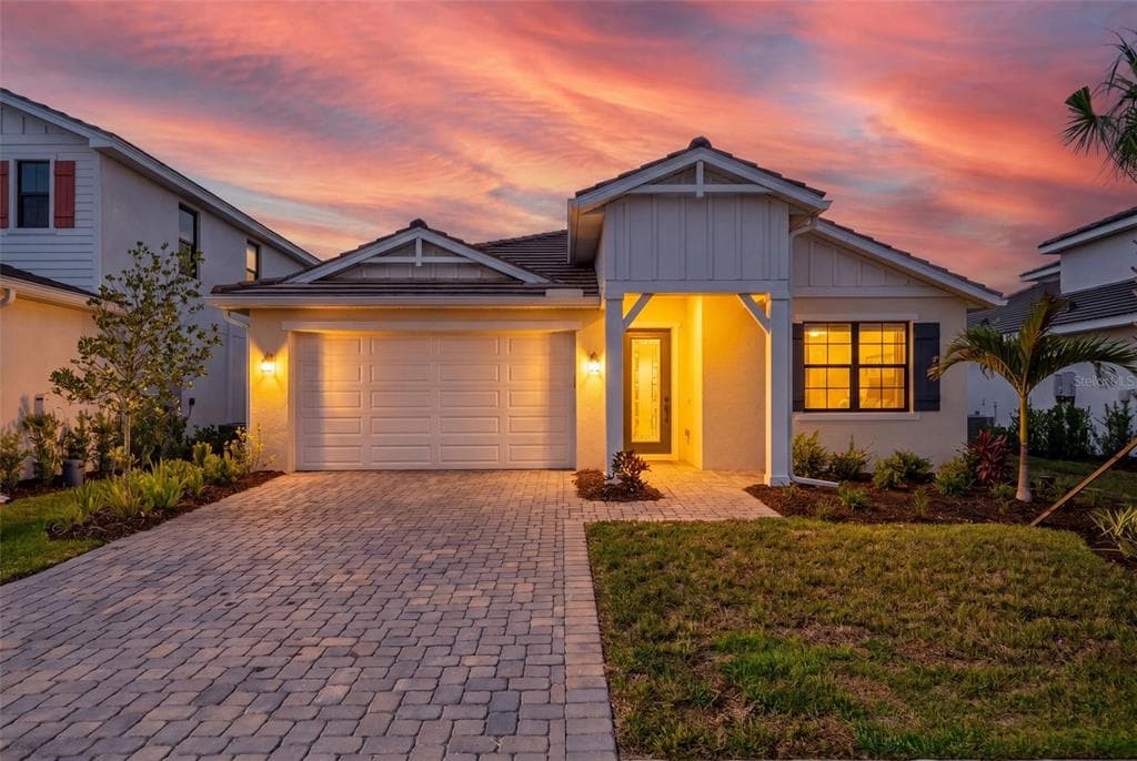 12938 PINNACLE LANE, VENICE, FL 34293