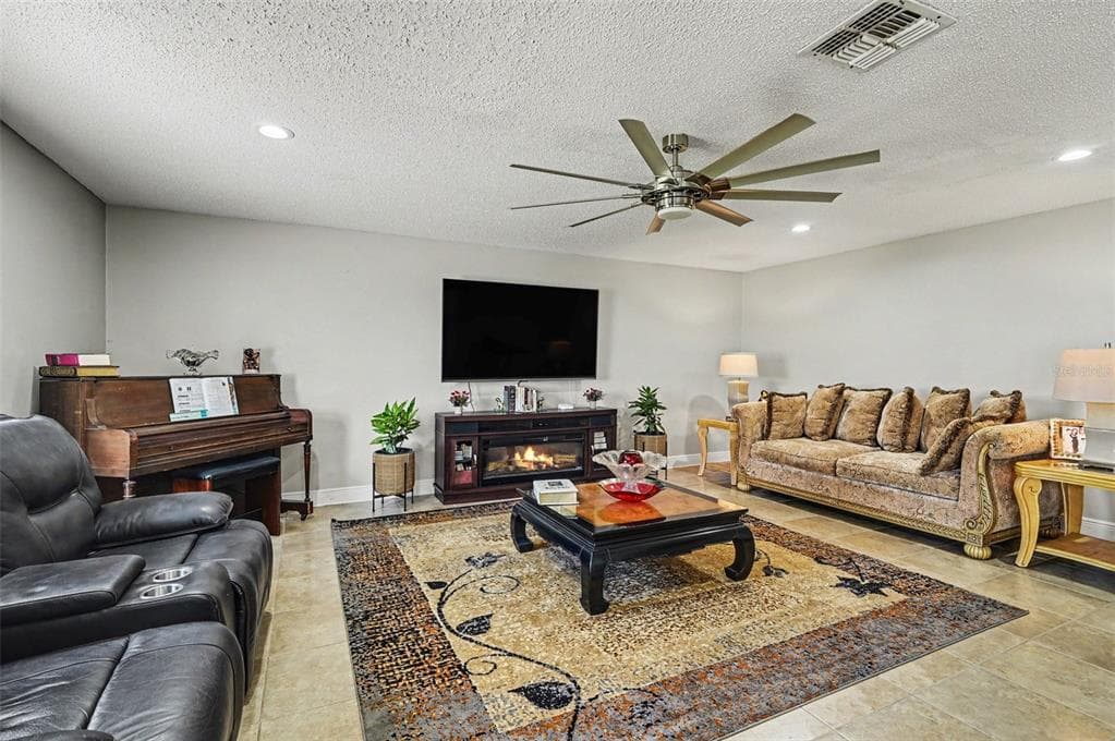 121 MAYFIELD DRIVE, SANFORD, FL 32771 — zdjęcie 4