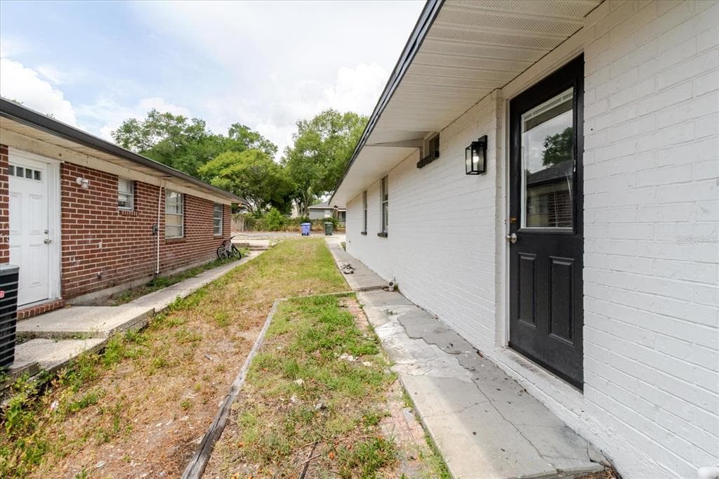 1134-1136 GILMORE AVENUE, LAKELAND, FL 33805 — zdjęcie 3