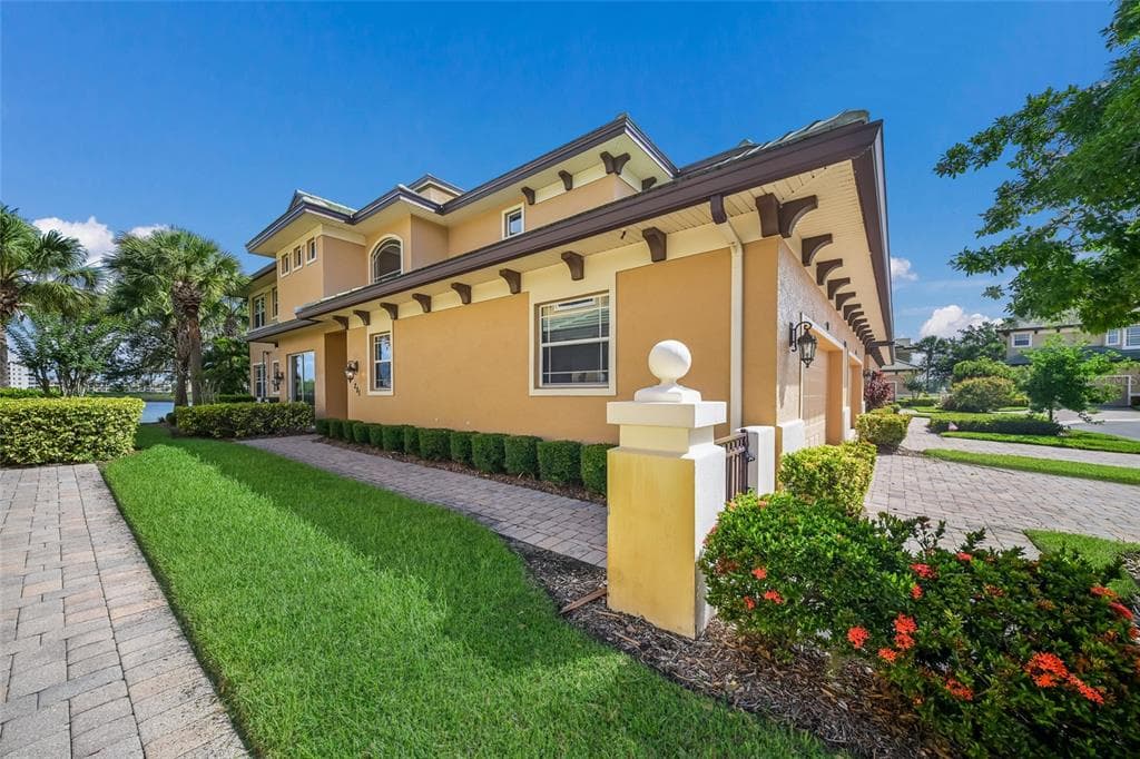 6435 MOORINGS POINT CIRCLE # 201, LAKEWOOD RANCH, FL 34202 — zdjęcie 3