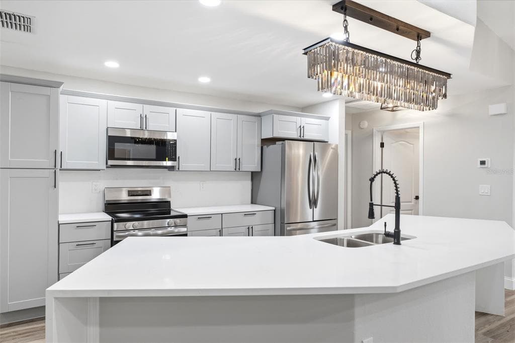 2489 AMHERST AVENUE, SPRING HILL, FL 34609 — zdjęcie 3