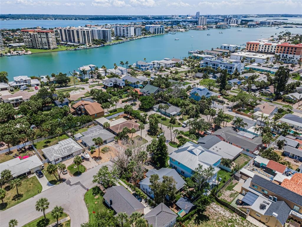 720 BRUCE AVENUE, CLEARWATER BEACH, FL 33767 — zdjęcie 3