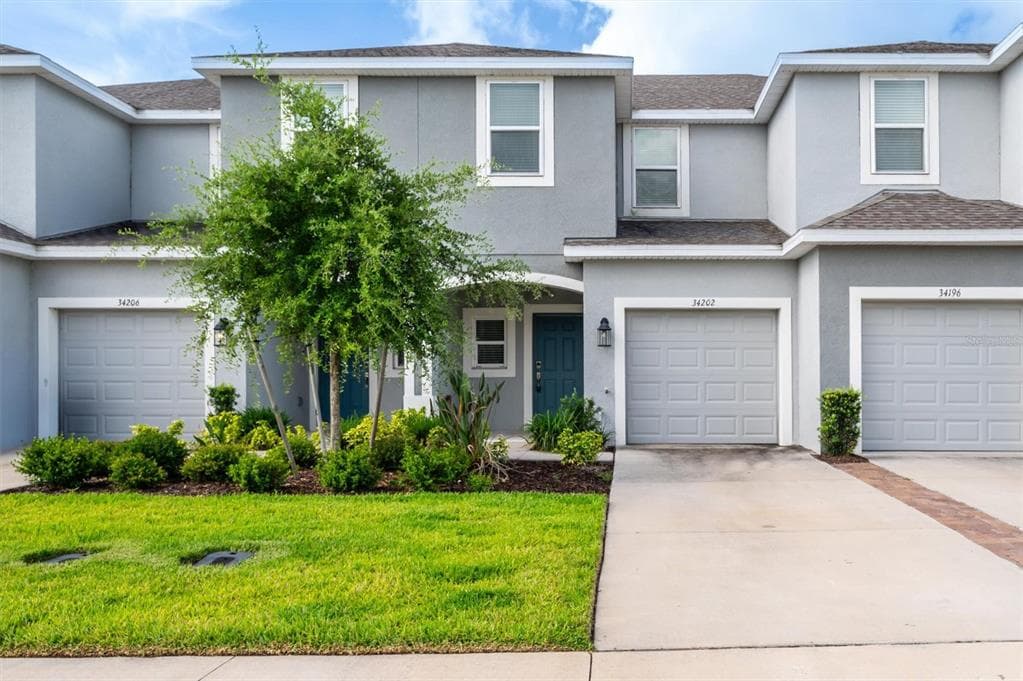 34202 POLACCA LANE, WESLEY CHAPEL, FL 33543