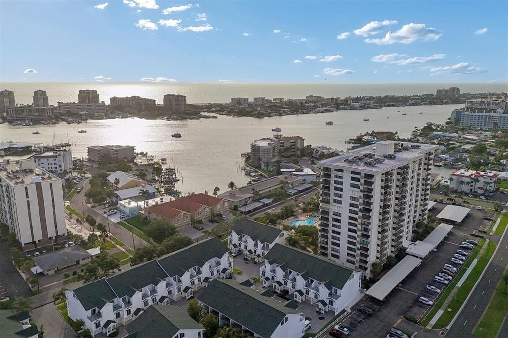 320 ISLAND WAY # 304, CLEARWATER BEACH, FL 33767 — zdjęcie 4