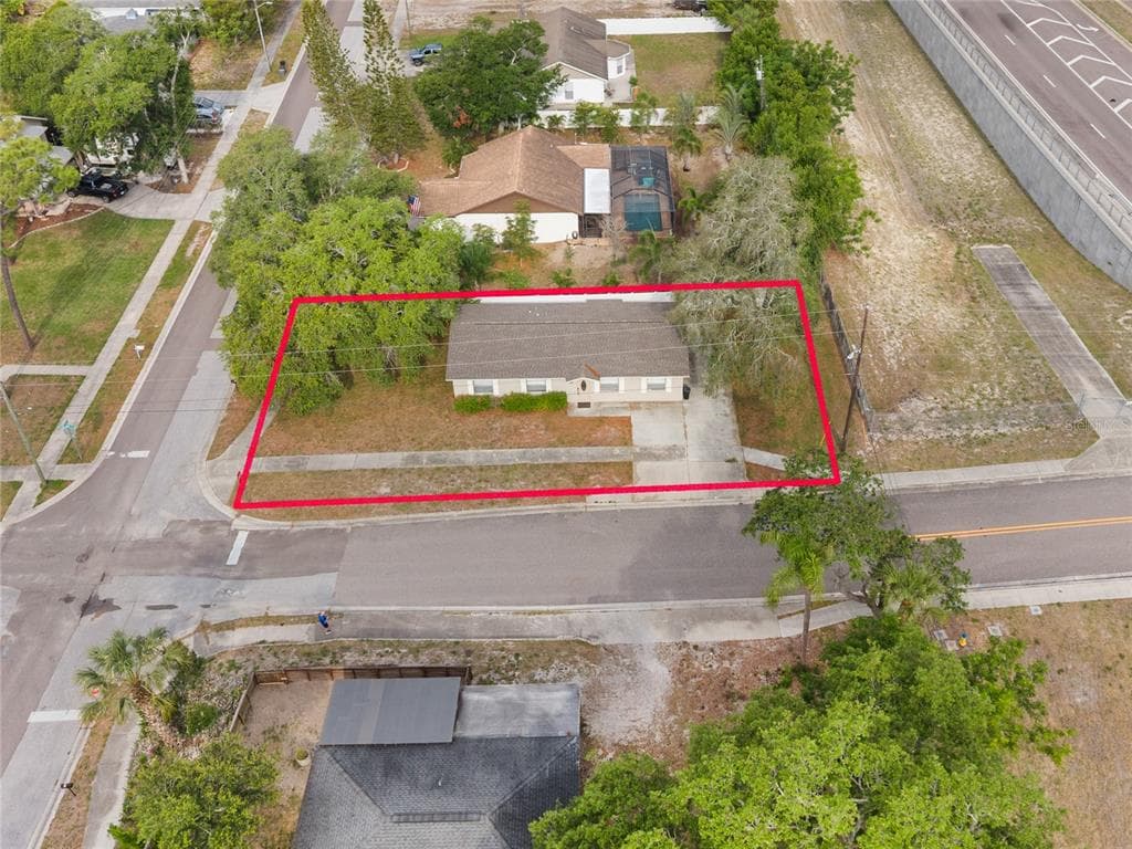 1221 E COURT STREET, TARPON SPRINGS, FL 34689 — zdjęcie 3