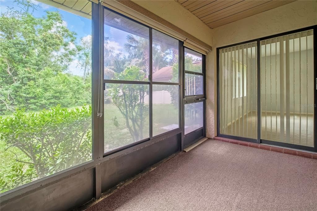63 DOUGLAS STREET # 11, HOMOSASSA, FL 34446 — zdjęcie 5