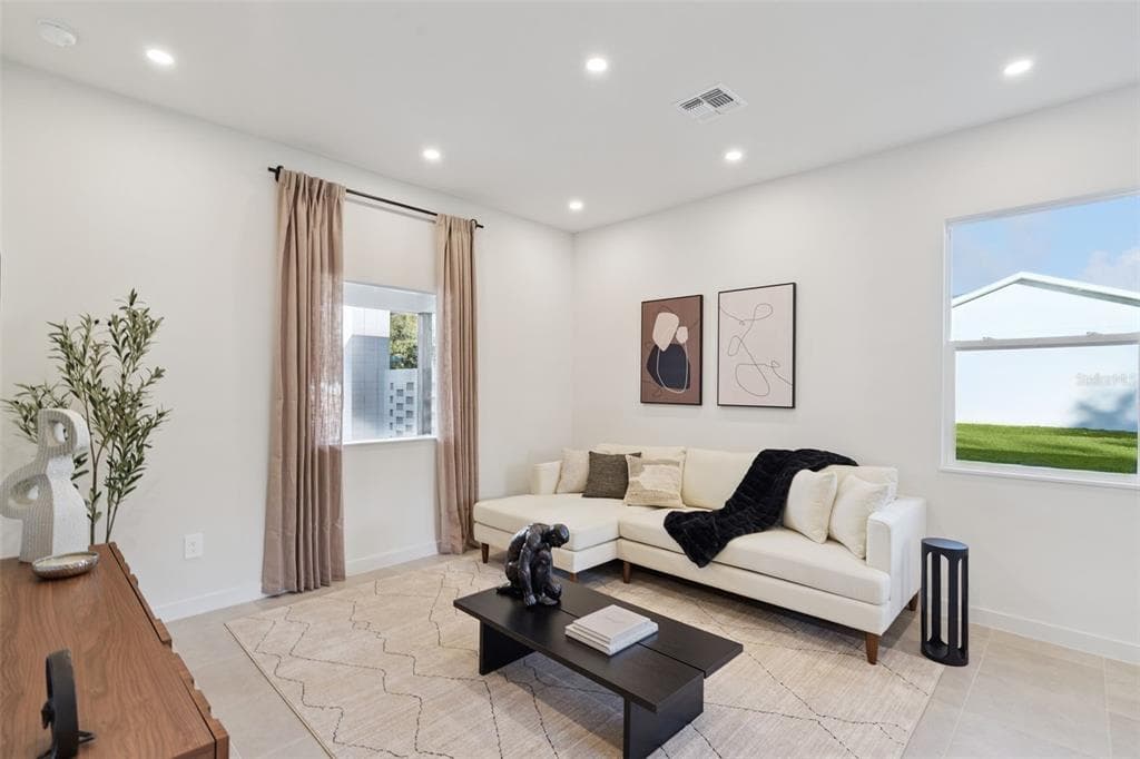 450 SKYFIELD COURT, LADY LAKE, FL 32159 — zdjęcie 5