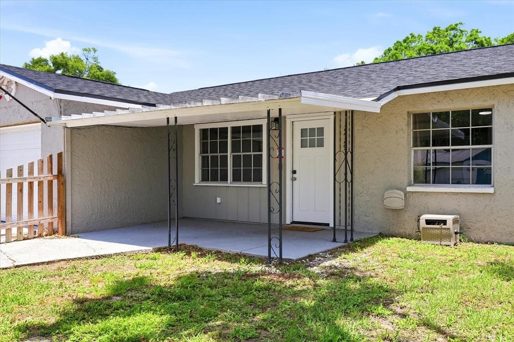 2429 MARTHA LANE, LAND O LAKES, FL 34639 — zdjęcie 2