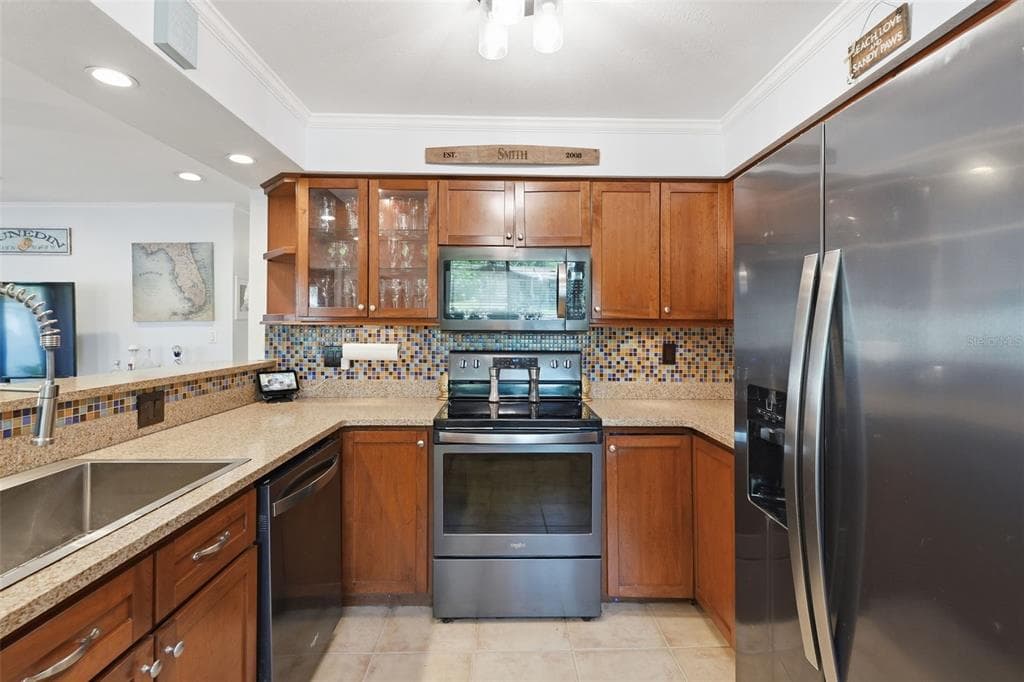 961 LEXINGTON DRIVE, DUNEDIN, FL 34698 — zdjęcie 4