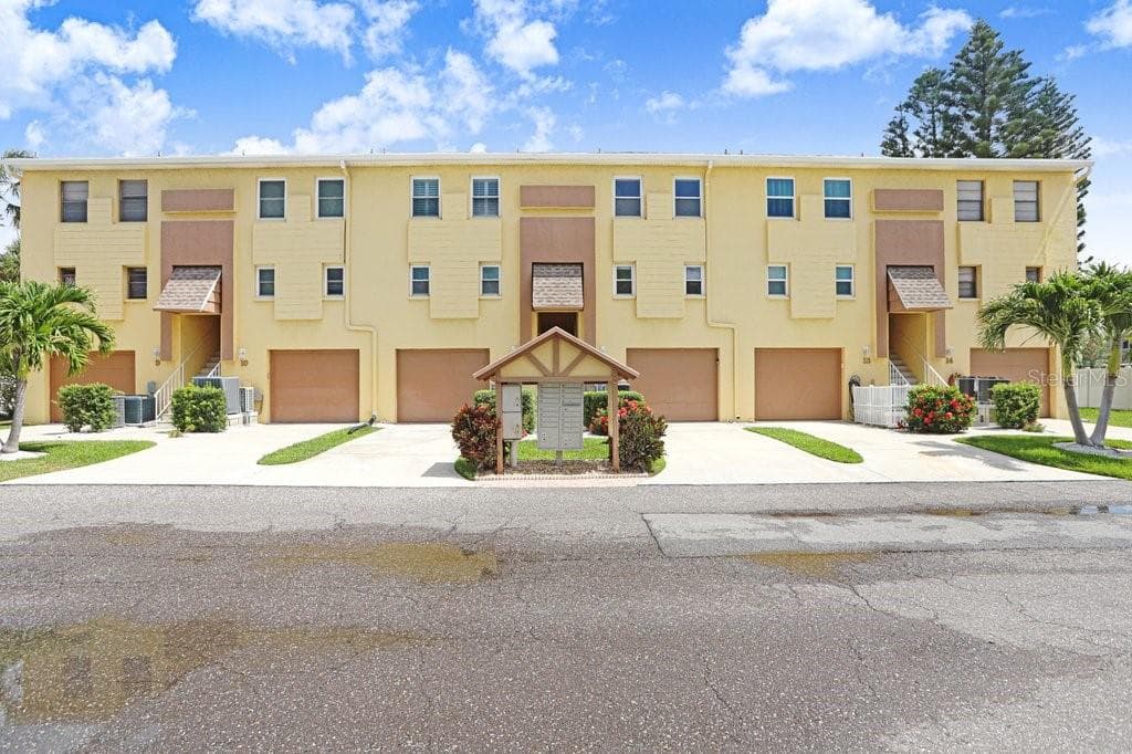 314 WINDRUSH BOULEVARD # 12, INDIAN ROCKS BEACH, FL 33785 — zdjęcie 2