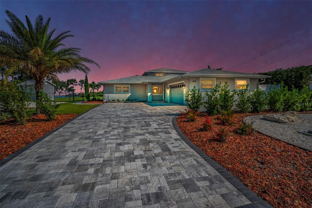 1620 SEA BREEZE DRIVE, TARPON SPRINGS, FL 34689 — zdjęcie 2