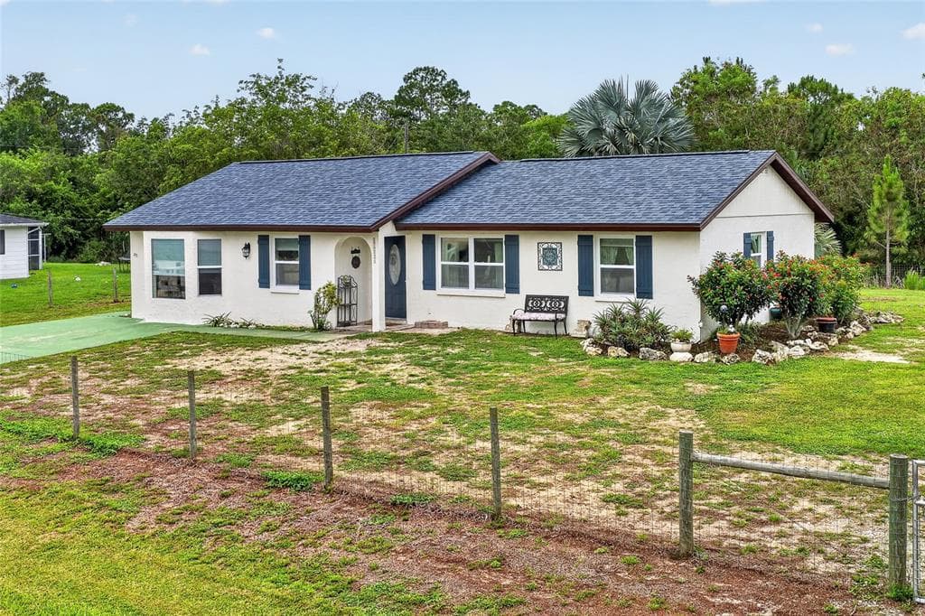 27484 S TWIN LAKES DRIVE, PUNTA GORDA, FL 33955