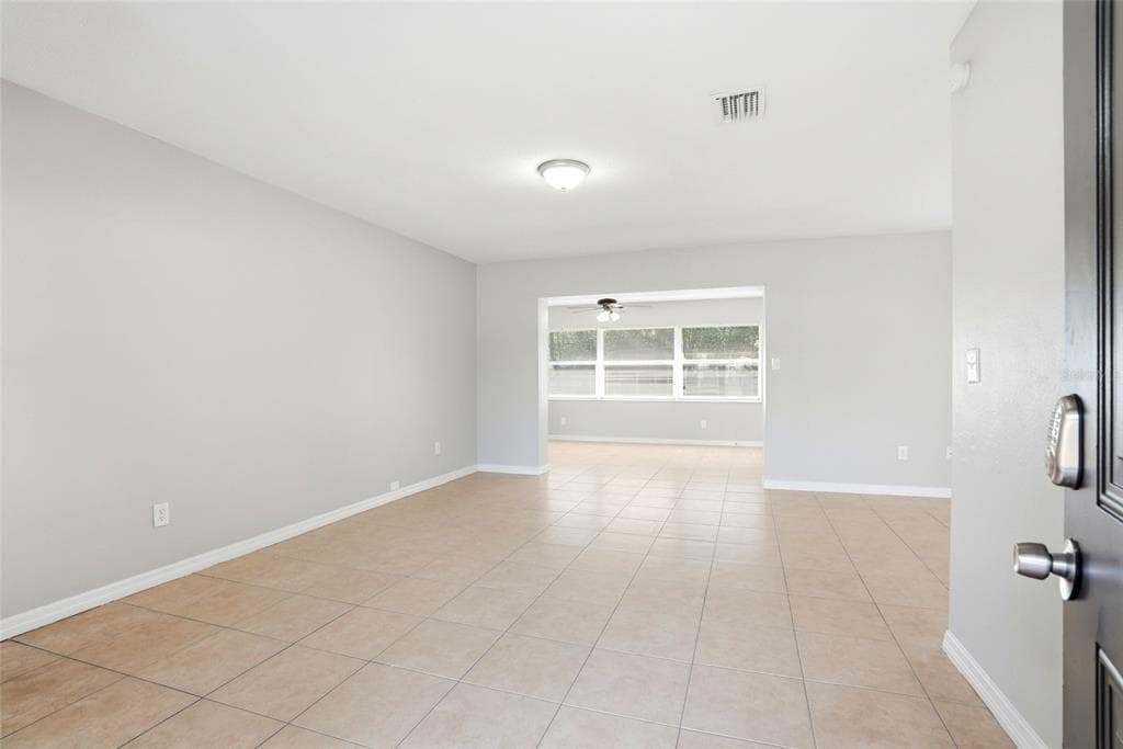 301 TERRACE DRIVE E, CLEARWATER, FL 33765 — zdjęcie 2