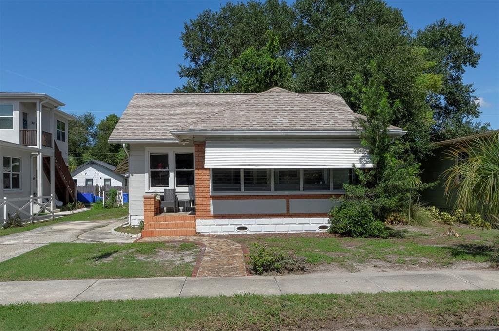 2521 4TH STREET S, ST PETERSBURG, FL 33705