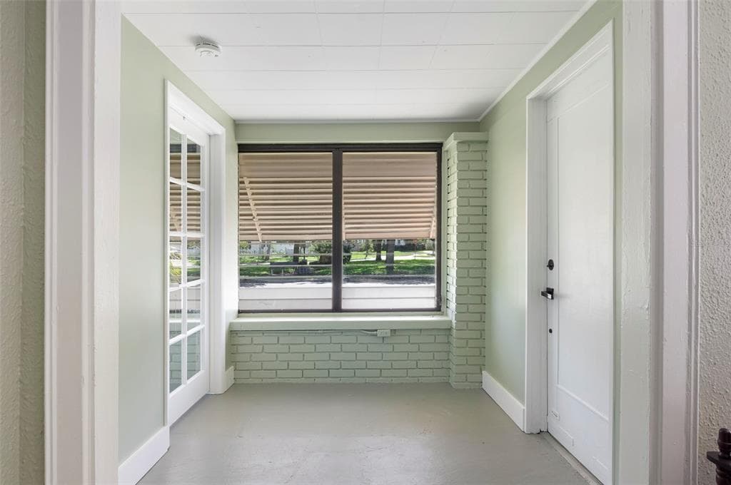 2521 4TH STREET S, ST PETERSBURG, FL 33705 — zdjęcie 5