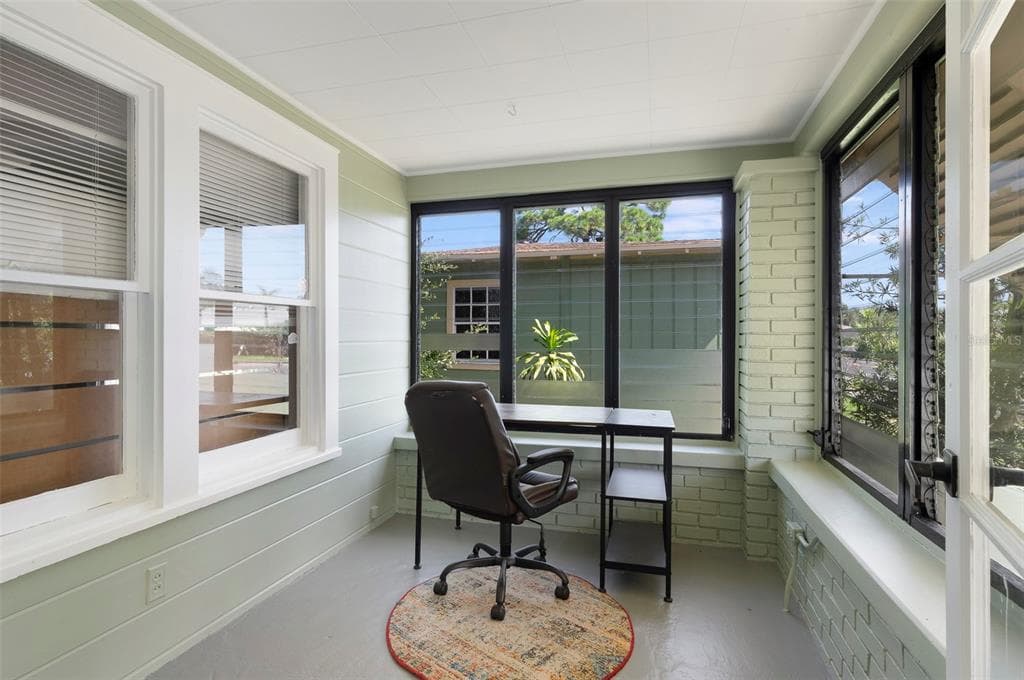 2521 4TH STREET S, ST PETERSBURG, FL 33705 — zdjęcie 4