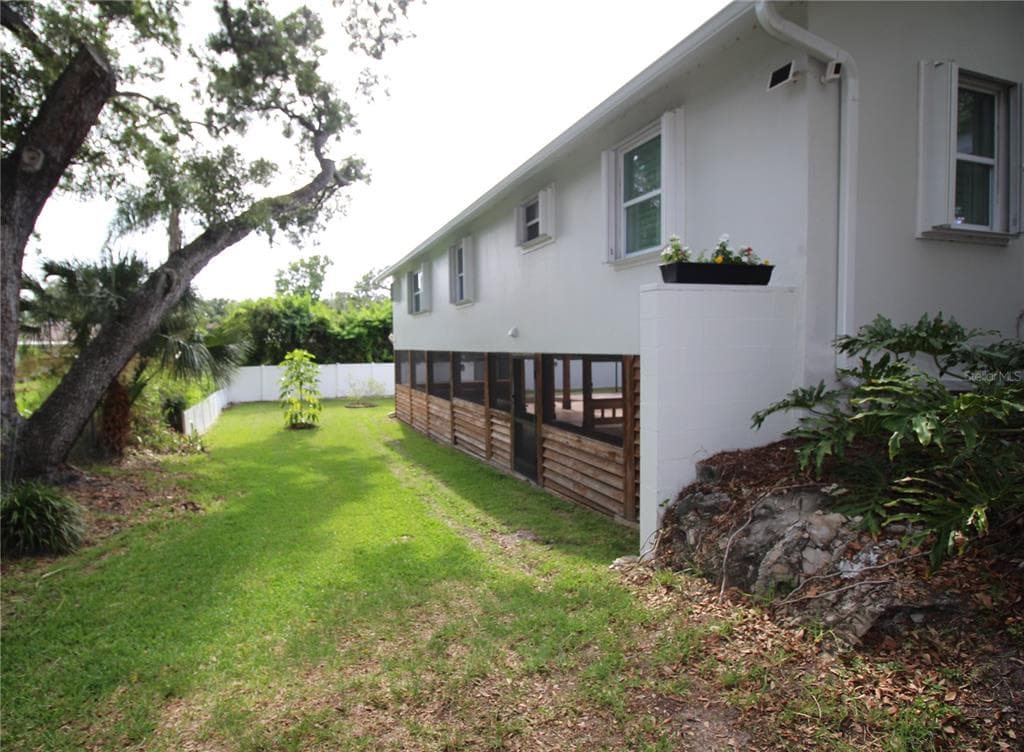 2436 NAVAREZ AVENUE, SAFETY HARBOR, FL 34695 — zdjęcie 4