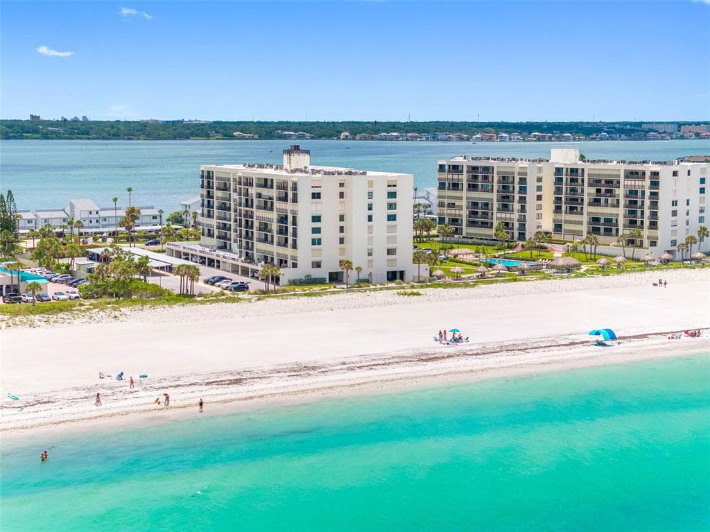 1400 GULF BOULEVARD # 409, CLEARWATER BEACH, FL 33767