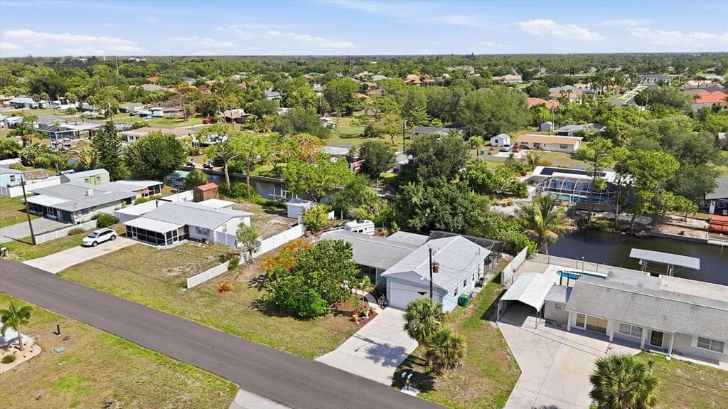 852 E 6TH STREET, ENGLEWOOD, FL 34223 — zdjęcie 5
