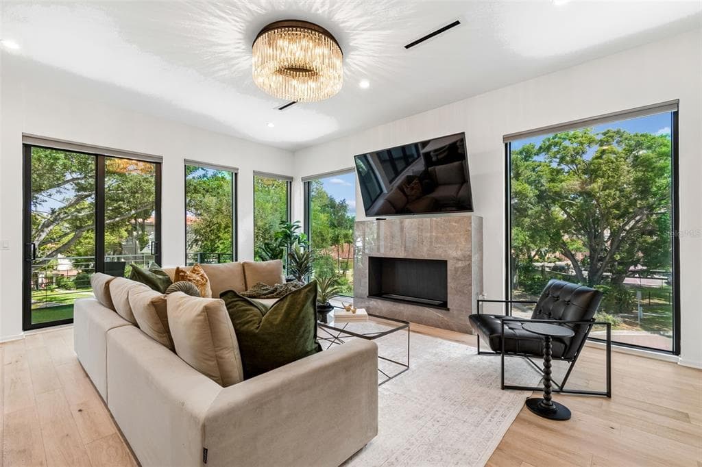 94 W DAVIS BLVD., TAMPA, FL 33606 — zdjęcie 5