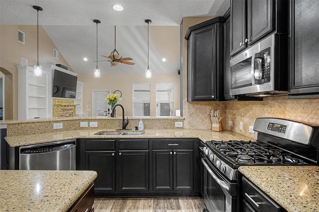 3534 DIAZ STREET, NEW PORT RICHEY, FL 34655 — zdjęcie 3