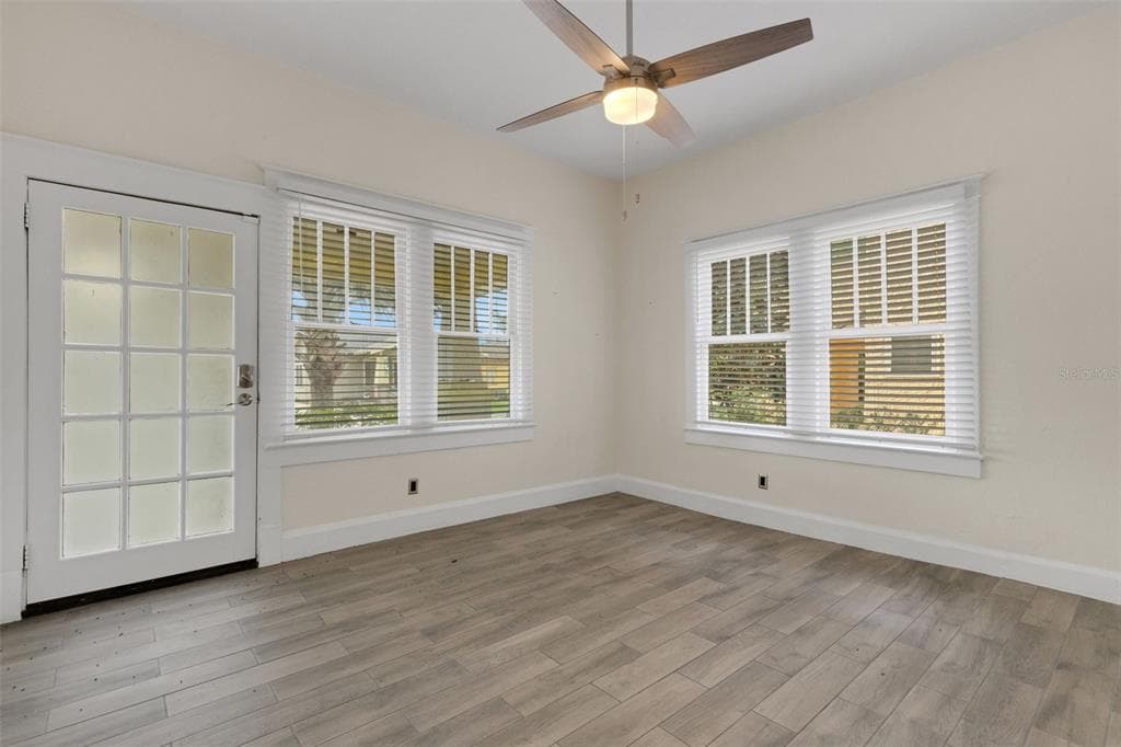 833/835 JOHNSON AVENUE # 833/835, LAKELAND, FL 33801 — zdjęcie 2
