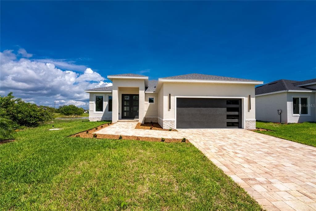 205 REDWOOD ROAD, ROTONDA WEST, FL 33947 — zdjęcie 2