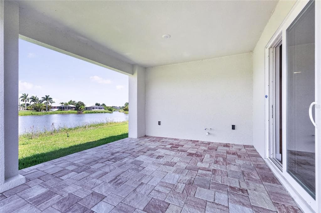 205 REDWOOD ROAD, ROTONDA WEST, FL 33947 — zdjęcie 3
